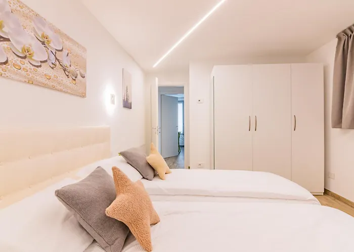 Sant'anna - Tramonto By Curtiaffitti Apartment Pianello Del Lario