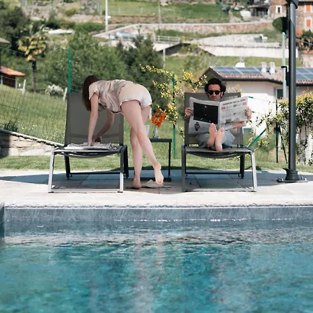 Apartamento Sant'anna - Tramonto By Curtiaffitti Pianello Del Lario